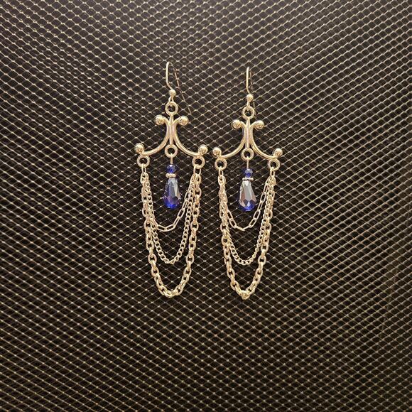 Silver chain and cobalt blue teardrop chandelier earrings - Picture 2 of 4